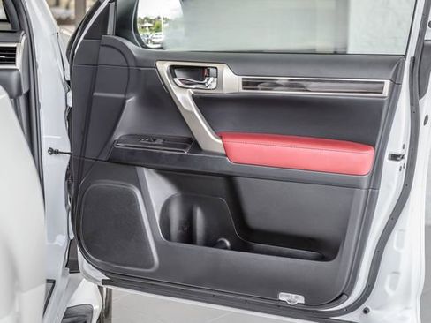 Used 2021 Lexus GX 460 Premium image 50