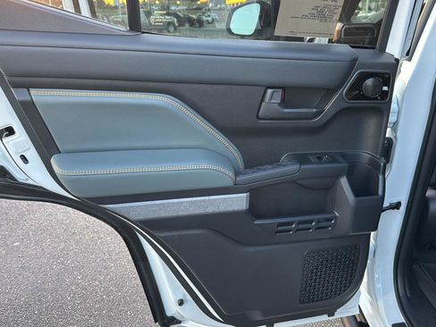 New 2026 Toyota 4Runner Trailhunter image 16