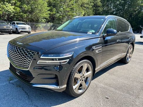 Used 2022 Genesis GV80 2.5T AWD/4WD image 3