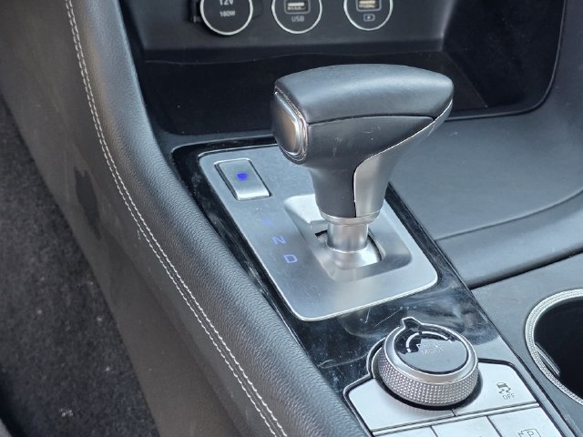 Used 2023 Genesis G70 2.0T RWD image 24