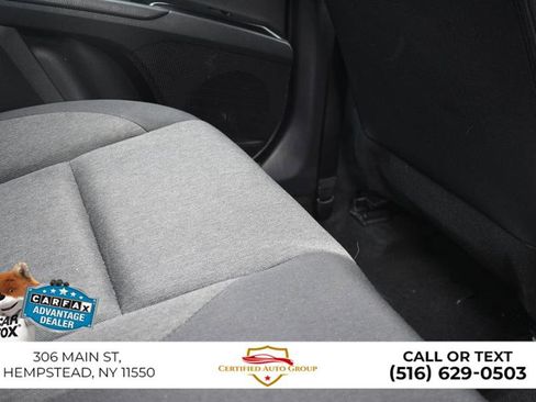 Used 2025 Toyota Camry LE image 27