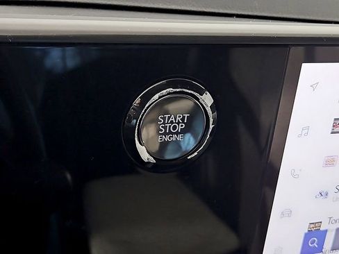 Used 2024 Lexus NX 250 FWD image 24