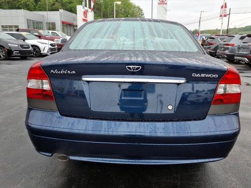 Used 2000 Daewoo Nubira SE FWD image 6