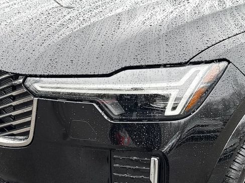 Used 2026 Volvo XC90 B6 Ultra w/ Protection Package image 9