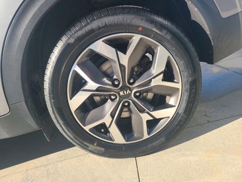 Used 2020 Kia Sportage EX w/ Option Group 15 image 12