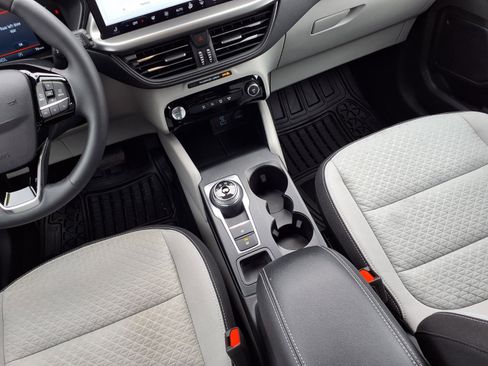 Used 2023 Ford Escape Active w/ Tech Pack #1 image 11