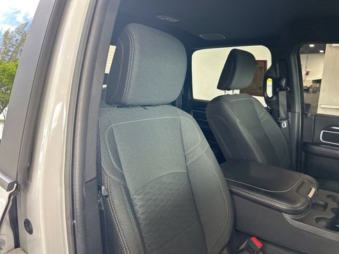 Used 2025 RAM 2500 Big Horn AWD/4WD image 29