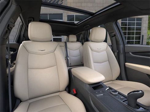 New 2026 Cadillac XT5 Sportv w/ LPO, Floor Liner Package image 16