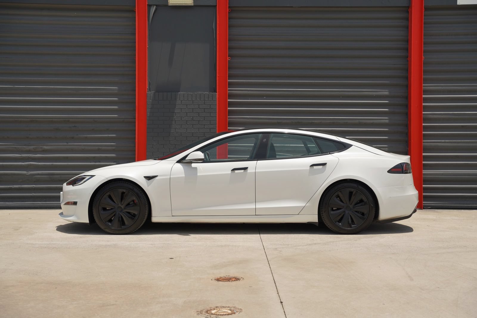 Used 2023 Tesla Model S AWD/4WD image 6
