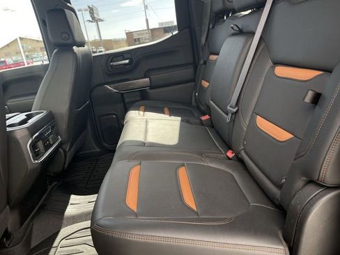 Used 2020 GMC Sierra 1500 AT4 w/ Technology Package AWD/4WD image 23