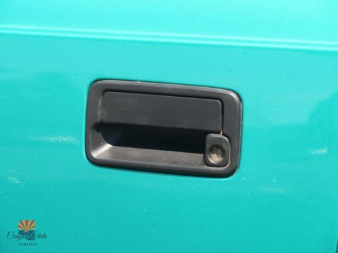 Used 1995 Geo Tracker 2WD 2-Door image 29