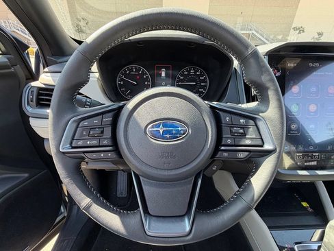 Used 2025 Subaru Forester Limited AWD/4WD image 22