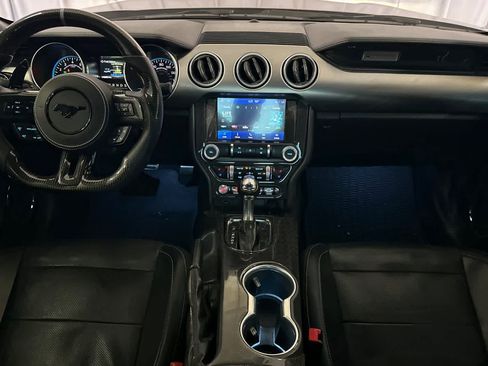 Used 2022 Ford Mustang GT Premium RWD image 4