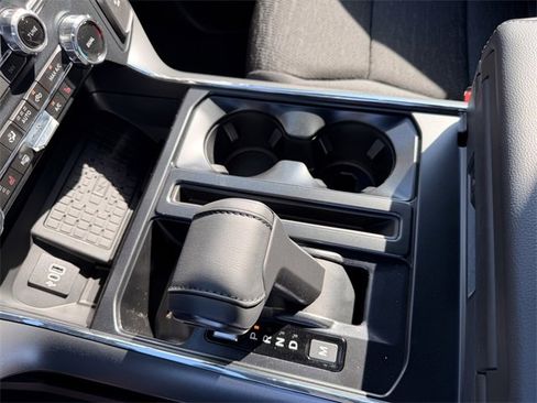 New 2025 Ford F150 XLT w/ Equipment Group 302A MID image 32