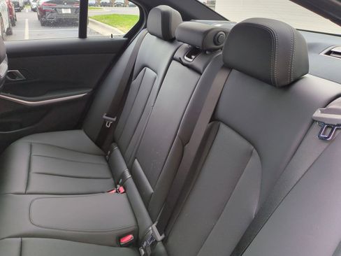 Used 2025 BMW M340i image 31