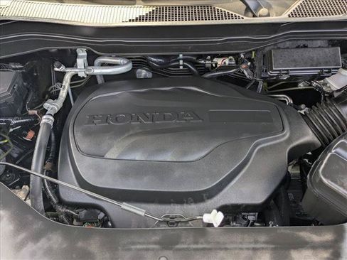 Certified 2023 Honda Passport TrailSport image 24