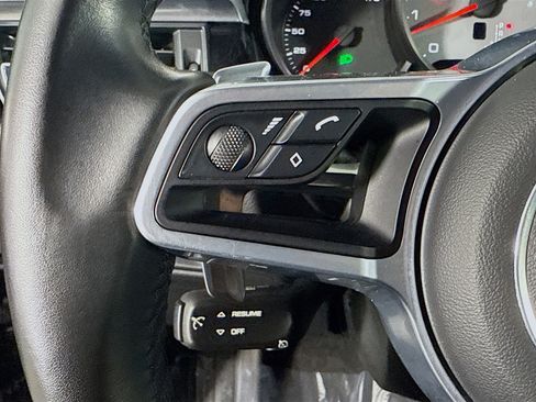 Used 2021 Porsche Macan S image 14