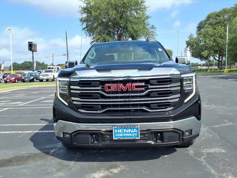 Used 2026 GMC Sierra 1500 SLT RWD image 13