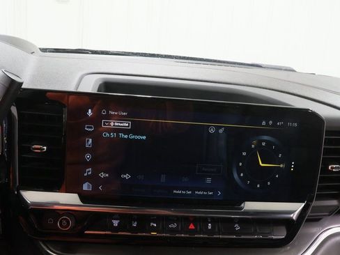 Used 2024 Chevrolet Silverado 2500 High Country w/ High Country Premium Package image 10