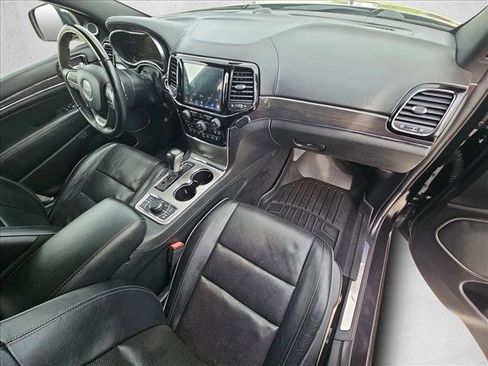 Used 2020 Jeep Grand Cherokee Overland image 22