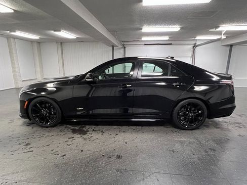 Certified 2025 Cadillac CT4 V image 2