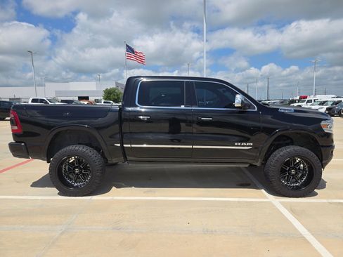 Used 2020 RAM 1500 Limited AWD/4WD image 2