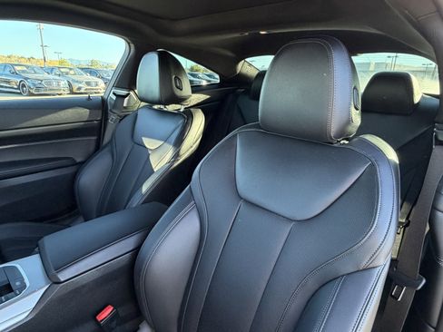 Used 2025 BMW M440i Coupe w/ Premium Package image 20