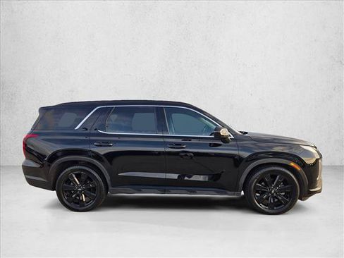 Used 2023 Hyundai Palisade XRT FWD image 4