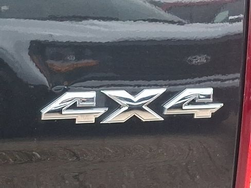 Used 2018 RAM 2500 Big Horn w/ Harvest Edition image 31