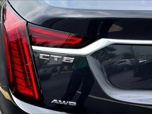 Used 2019 Cadillac CT6 Premium Luxury w/ Active Chassis Package 20" AWD/4WD image 23
