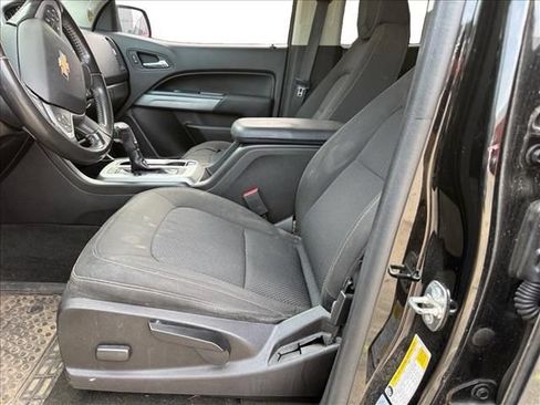 Used 2016 Chevrolet Colorado LT w/ Midnight Edition RWD image 4