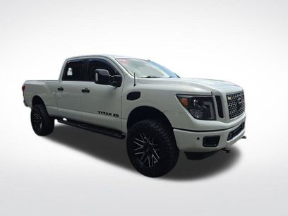 Used 2019 Nissan Titan SV w/ SV Convenience Package