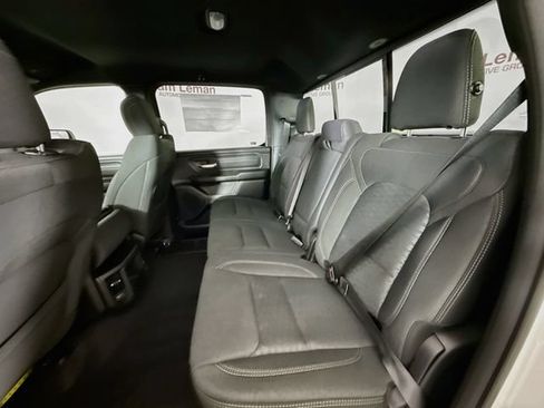 New 2026 RAM 1500 Express AWD/4WD image 22