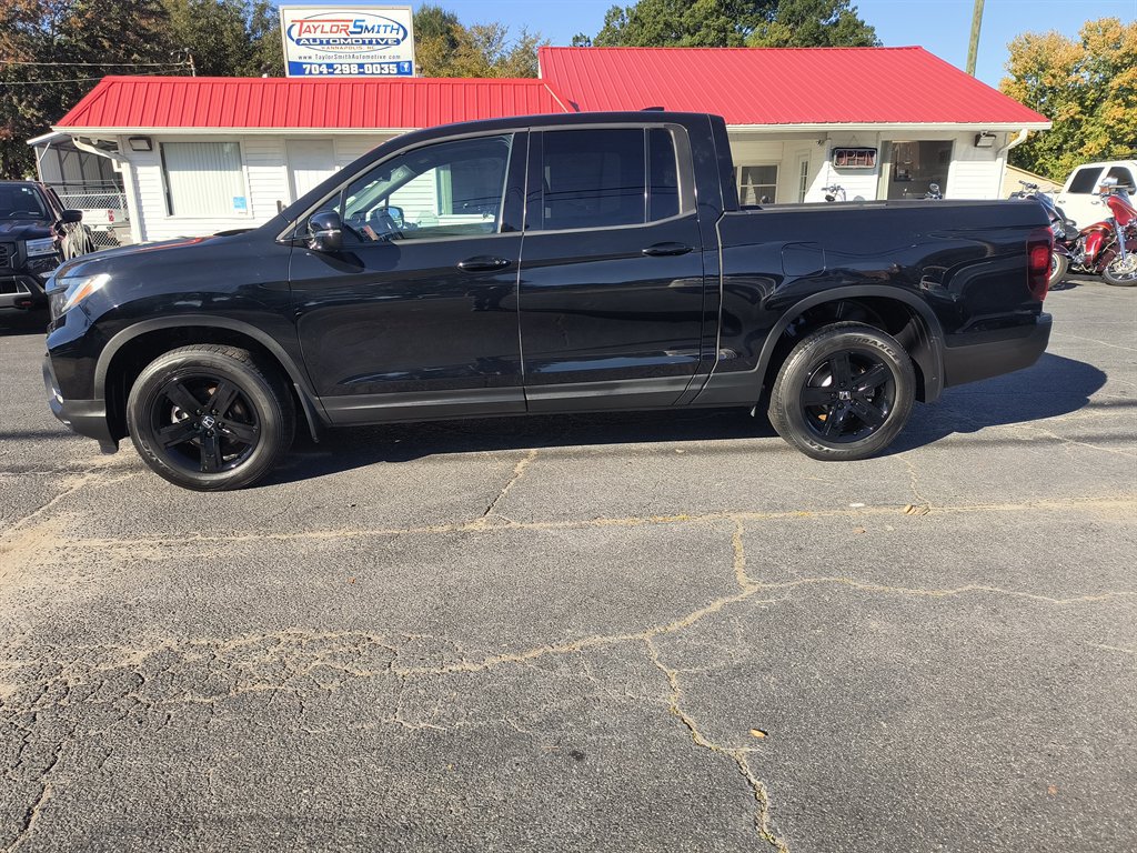 Used 2021 Honda Ridgeline Black Edition image 2