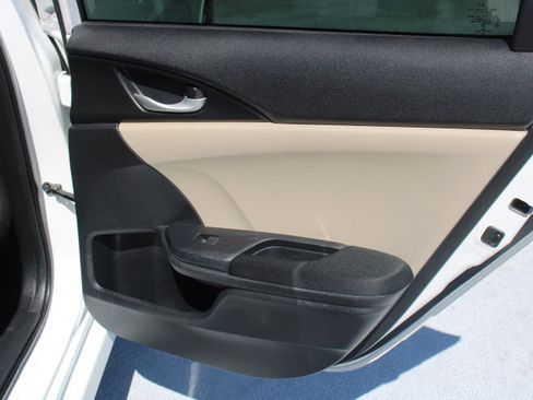 Used 2016 Honda Civic EX-T image 15