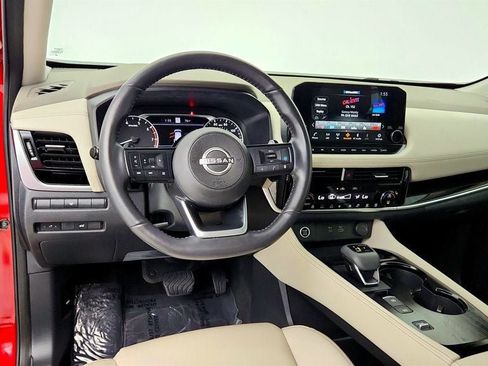 Used 2023 Nissan Rogue SL w/ SL Premium Package FWD image 12