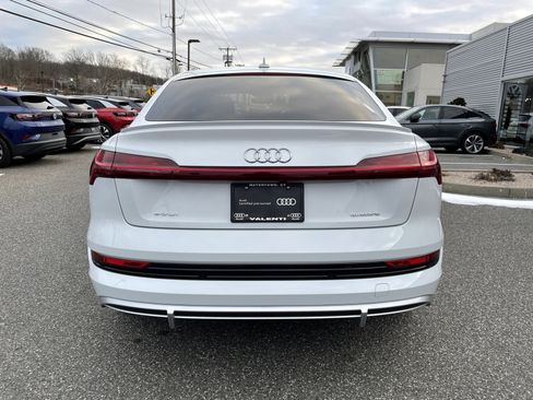 Certified 2022 Audi e-tron Prestige image 7