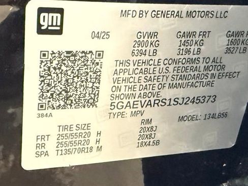 Used 2025 Buick Enclave Preferred image 28