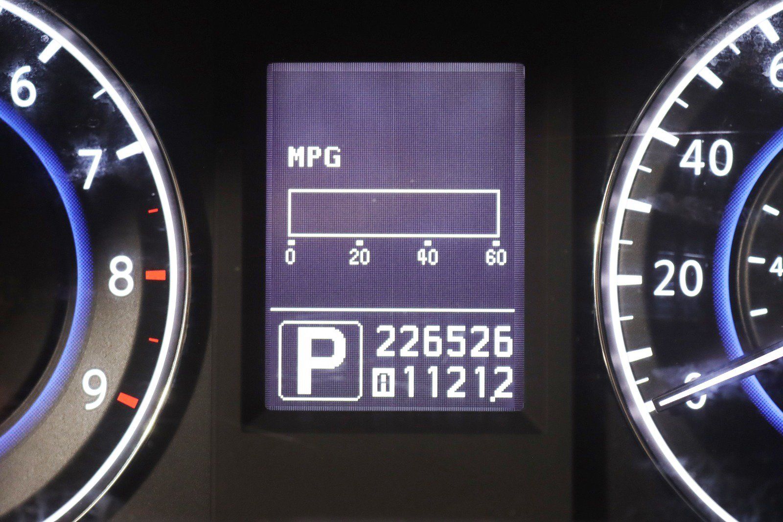 Used 2012 INFINITI G37 x Sedan w/ Premium Pkg AWD/4WD image 16