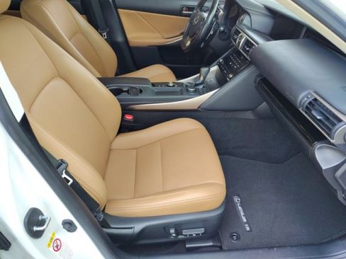 Used 2018 Lexus IS 300 AWD w/ Comfort Package image 20