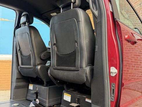 Used 2015 Dodge Grand Caravan R/T w/ Safety Sphere Group image 22