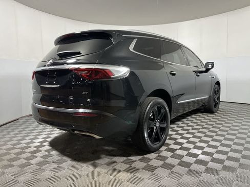 Used 2023 Buick Enclave Essence w/ Experience Buick Package FWD image 8