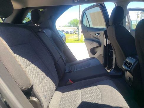 Used 2022 Chevrolet Equinox LT AWD/4WD image 22