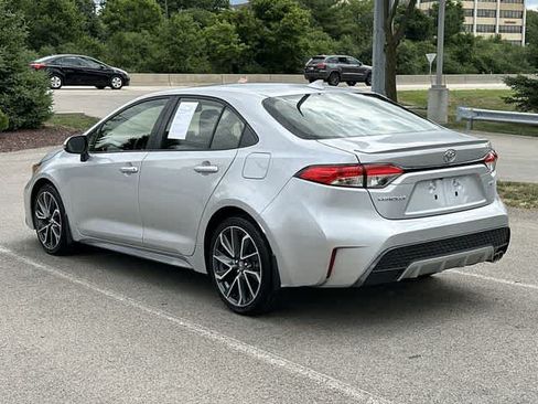 Used 2021 Toyota Corolla SE w/ Carpet Mat Package (TMS) FWD image 30