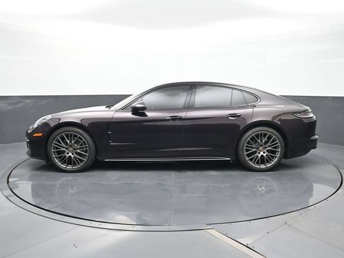 Certified 2023 Porsche Panamera 4 Platinum Edition AWD/4WD image 2