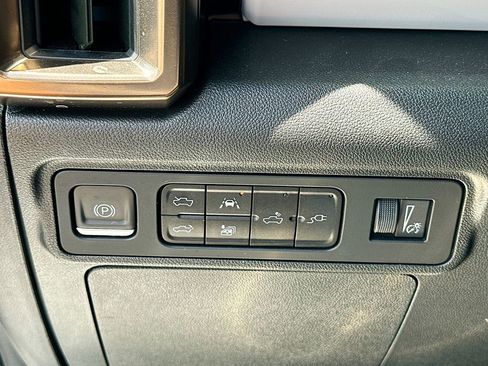 Used 2022 GMC Hummer EV Edition 1 w/ LPO, Illumination Package AWD/4WD image 10