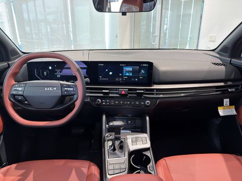 Certified 2026 Kia Sportage SX image 14