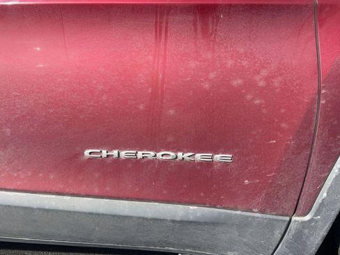 Used 2014 Jeep Cherokee Latitude image 13