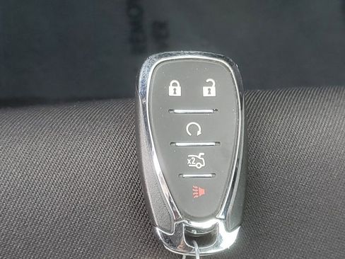 Used 2025 Chevrolet Malibu LT FWD image 32