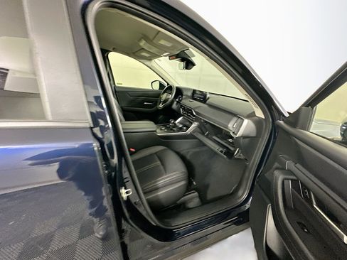 Used 2025 MAZDA CX-90 3.3 Turbo w/ Select Package image 33